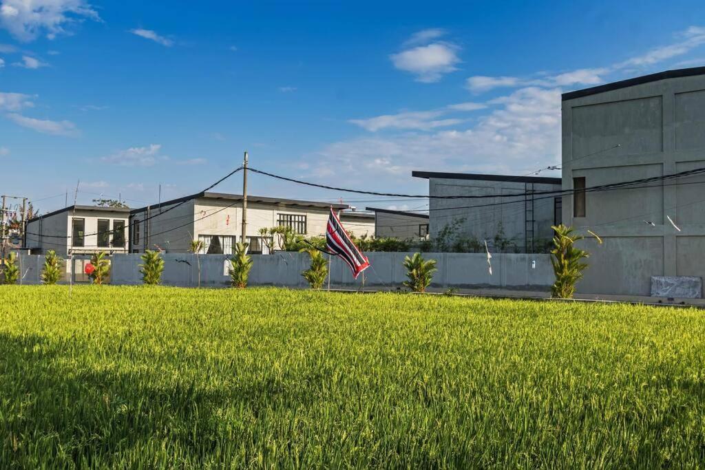Manresa Villa Bali 4 تْشانغو المظهر الخارجي الصورة